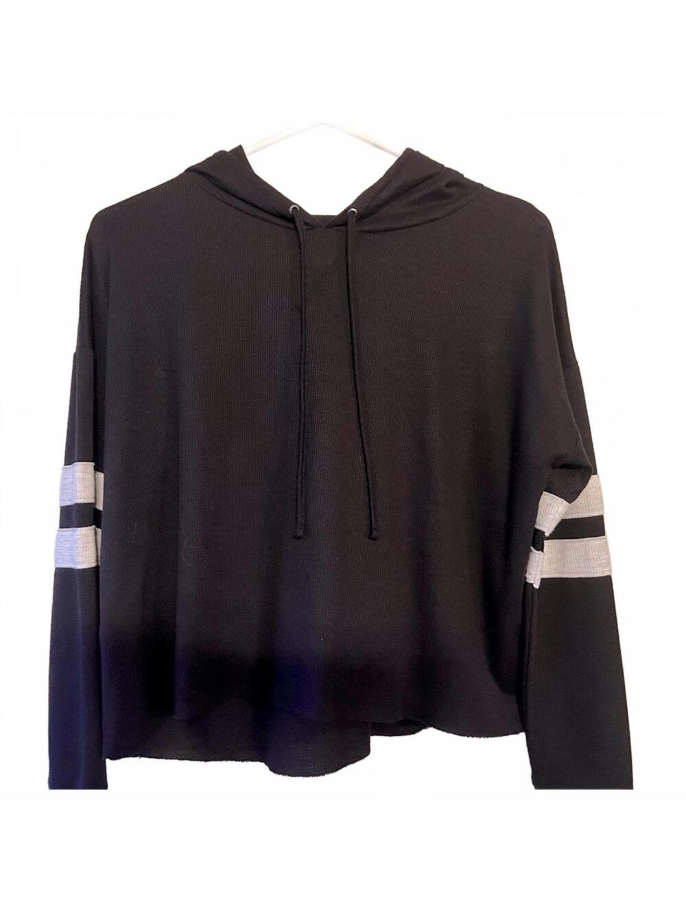 Black Cropped Hoodie Casual Athleisure Pullover Sweatshirt